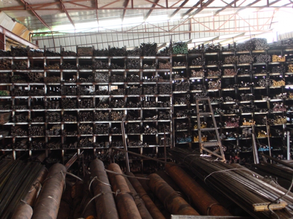 ����ģ�߸ֲ�